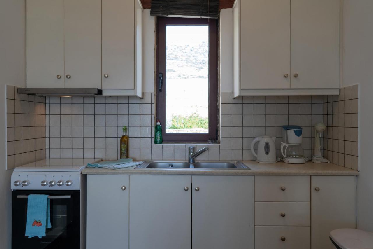 פלאסרנה Sunset Villas מראה חיצוני תמונה